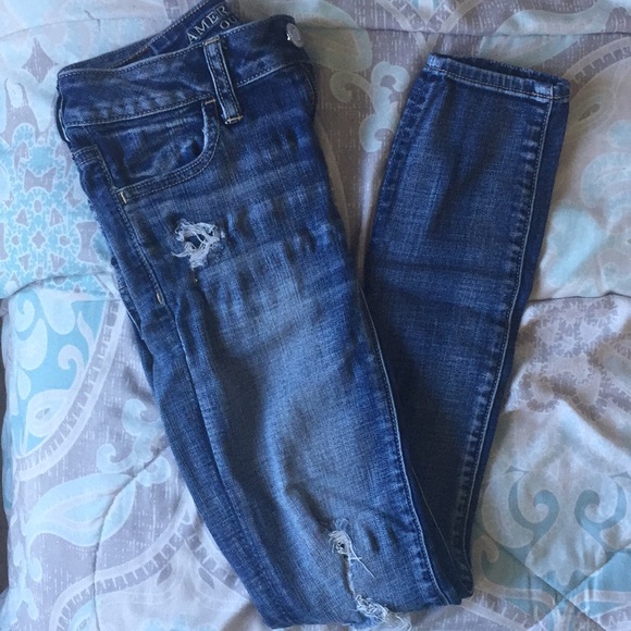 Ripped American Eagle Jeans - Picture 1 of 7